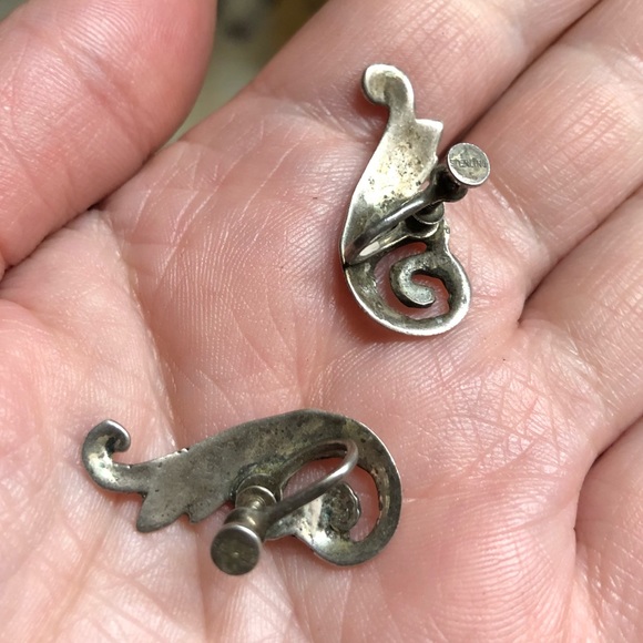 Unique Screw Back Scroll Earrings - Picture 3 of 5